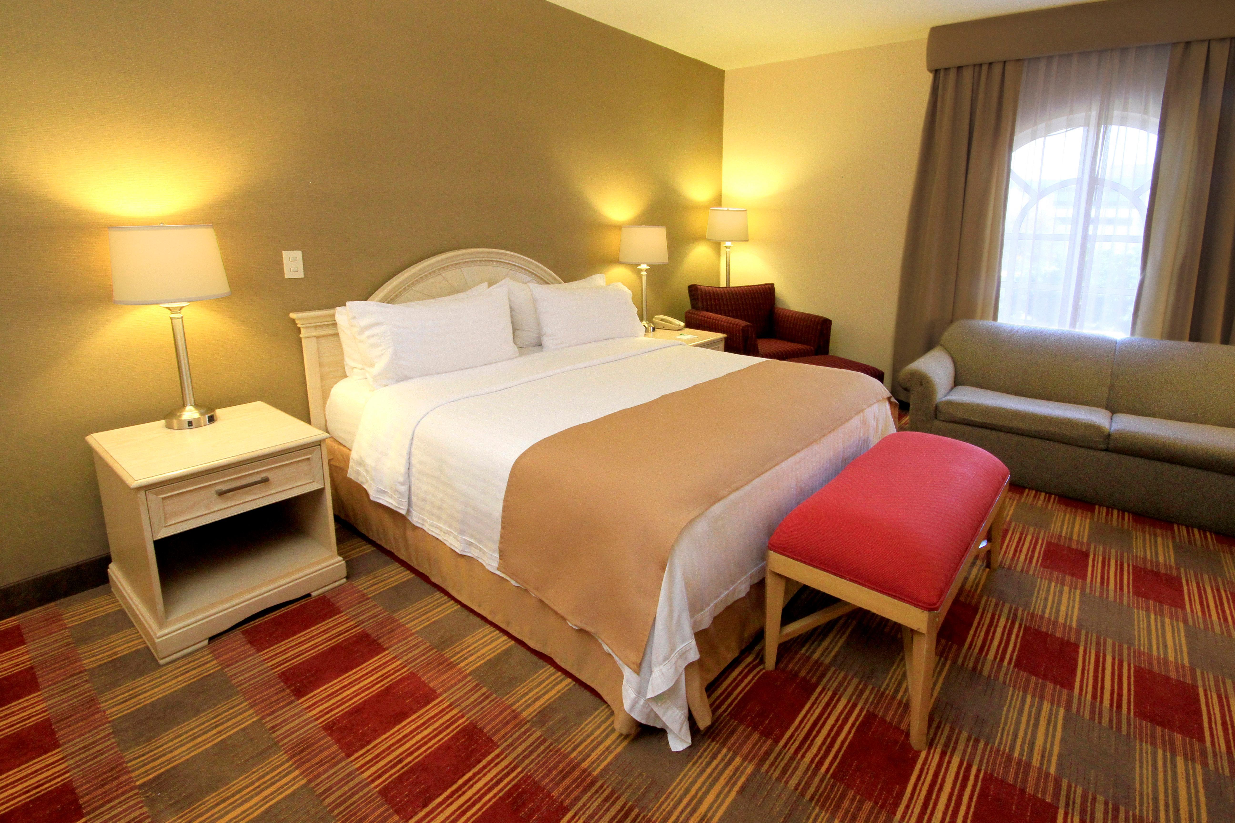 Holiday Inn Monclova By Ihg Екстериор снимка