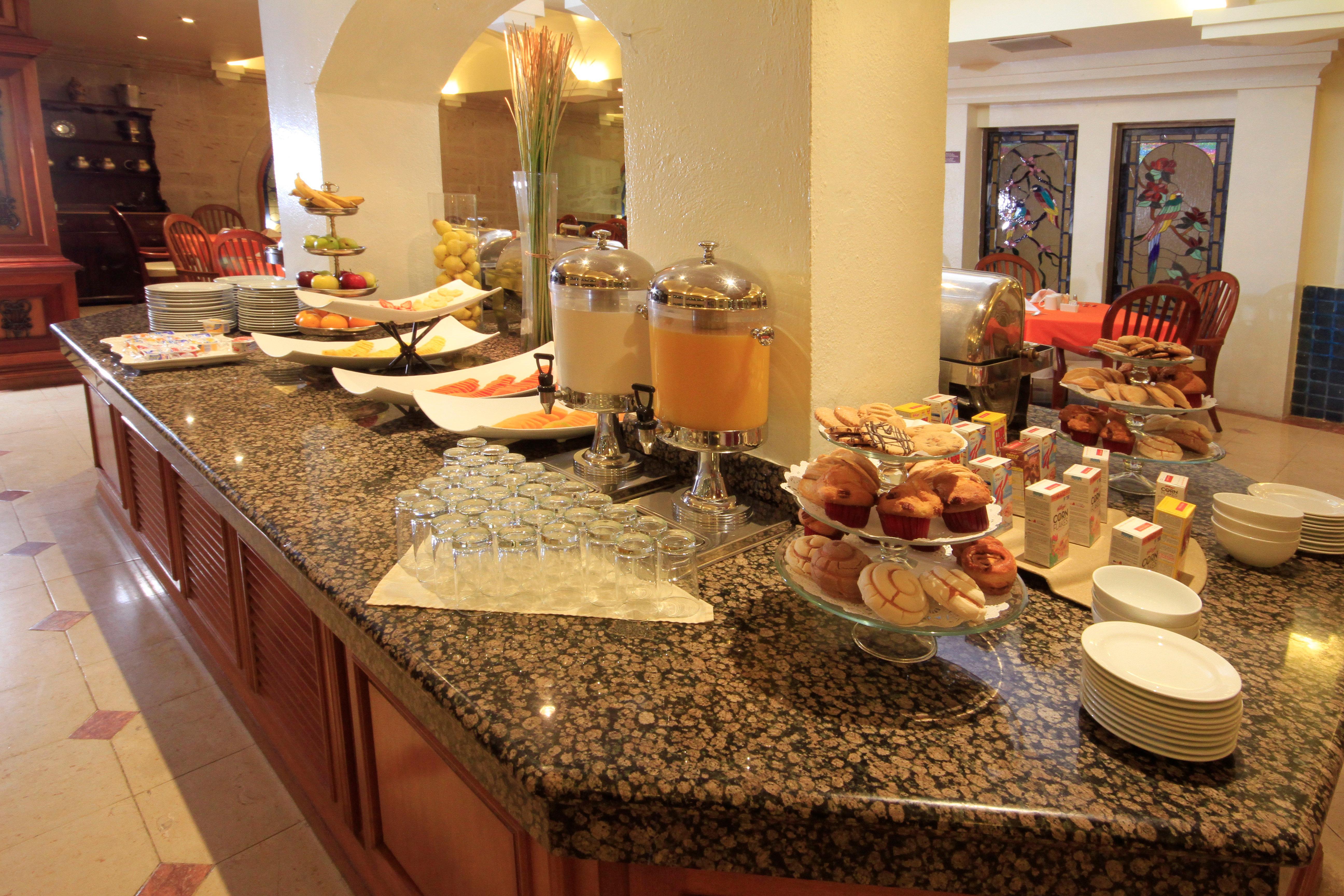 Holiday Inn Monclova By Ihg Екстериор снимка