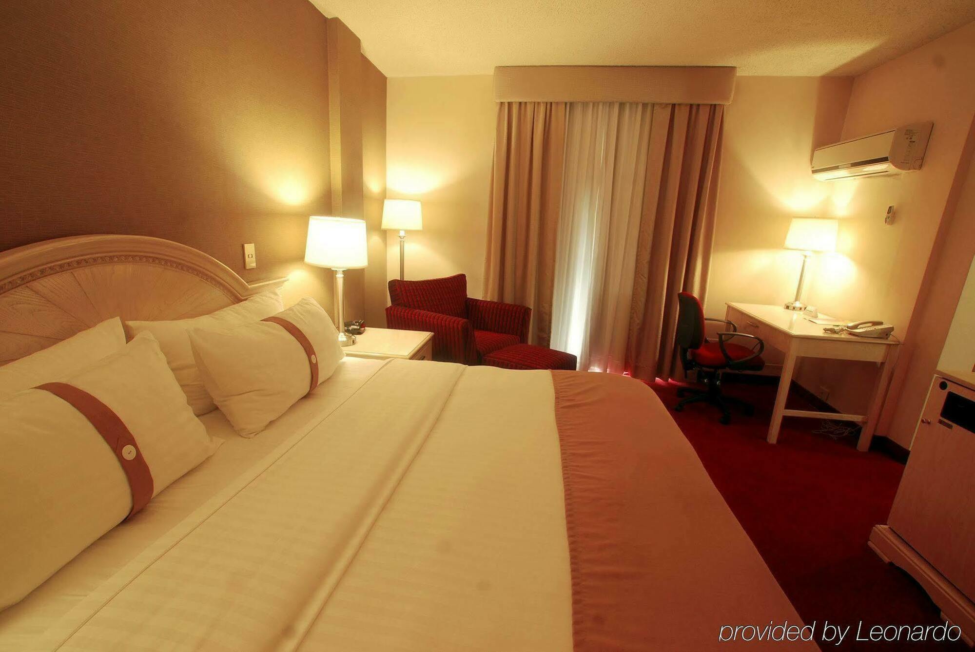 Holiday Inn Monclova By Ihg Екстериор снимка